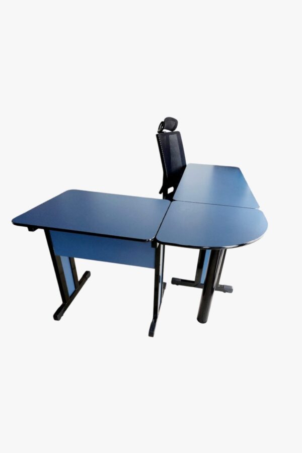 MESA EM L PARA ESCRITÓRIO COM 1 CONEXÃO